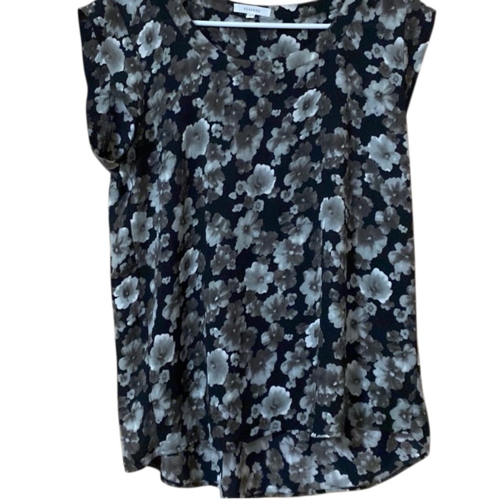 Pleione Floral Blouse Black Gray Small Anthropologie